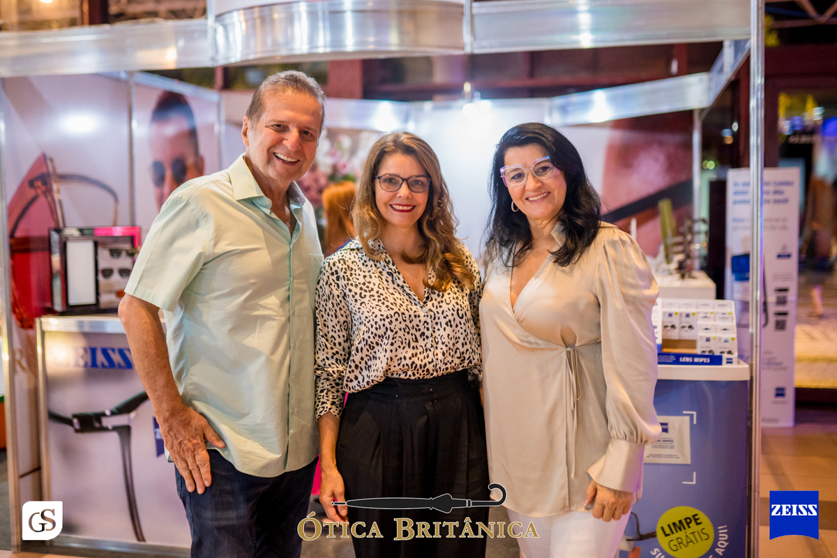 FEIRA DE NEGÓCIOS COM OTICA ZEISS E OTICA BRITÂNICA NA ESTAÇÃO DAS DOCAS , OCULOS LINDOS EM BELEM COM FOTOGRAFO GUI SAMPAIO