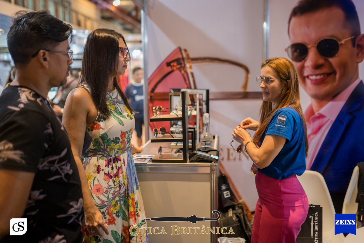 FEIRA DE NEGÓCIOS COM OTICA ZEISS E OTICA BRITÂNICA NA ESTAÇÃO DAS DOCAS , OCULOS LINDOS EM BELEM COM FOTOGRAFO GUI SAMPAIO