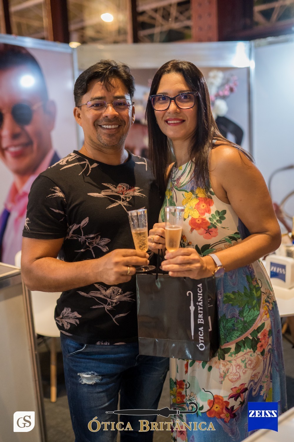 FEIRA DE NEGÓCIOS COM OTICA ZEISS E OTICA BRITÂNICA NA ESTAÇÃO DAS DOCAS , OCULOS LINDOS EM BELEM COM FOTOGRAFO GUI SAMPAIO