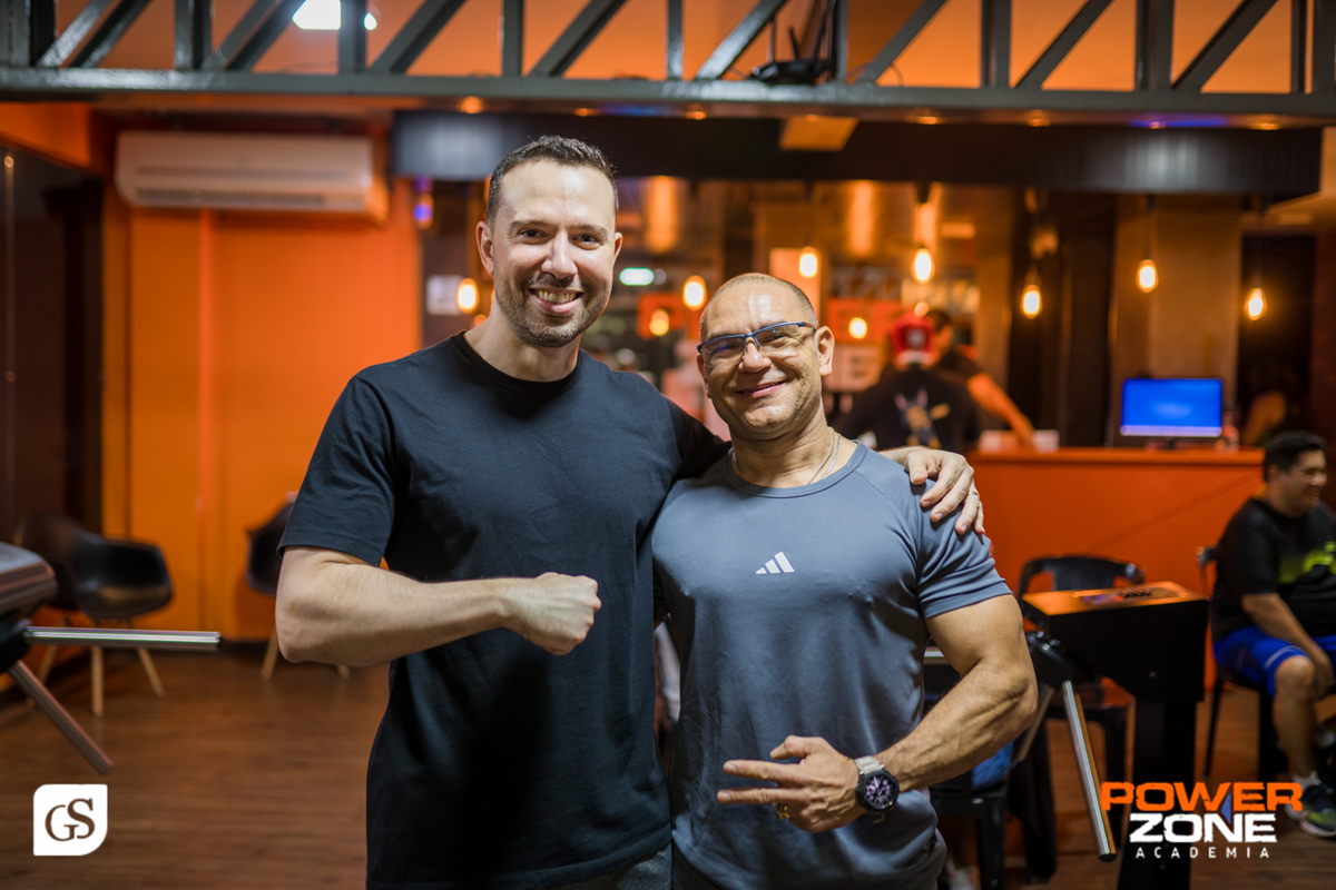 ACADEMIA EM BELÉM DO PARÁ POWER ZONE ANIVERSARIO FOTOGRAFIA FEITA PELO FOTÓGRAFO PARAENSE GUI SAMPAIO EVENTO CORPORATIVO