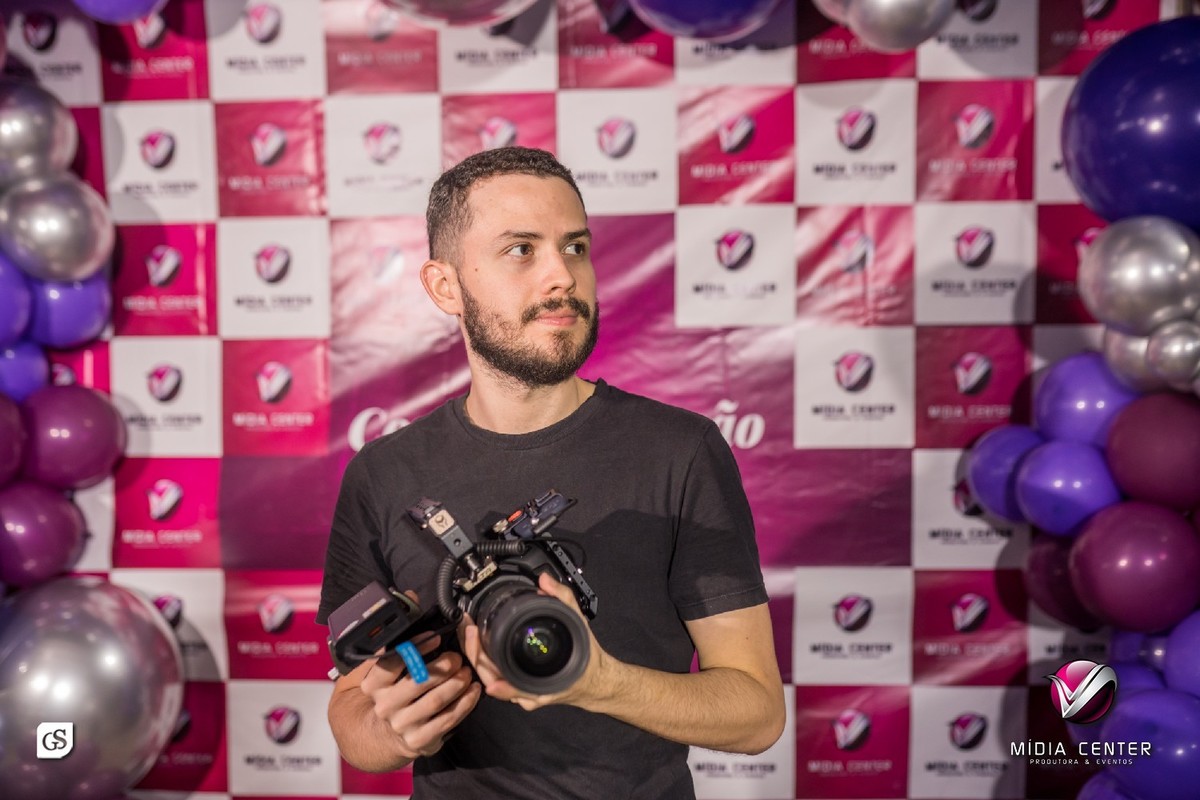 CONFRATERNIZAÇÃO MIDIA CENTER PRODUTORA E EVENTOS EMPRESA EM BELEM DO PARA ESPECIALISTA EM SOM, ILUMINAÇÃ0, VIDEOS CORPORATIVOS, PUBLICITARIOS