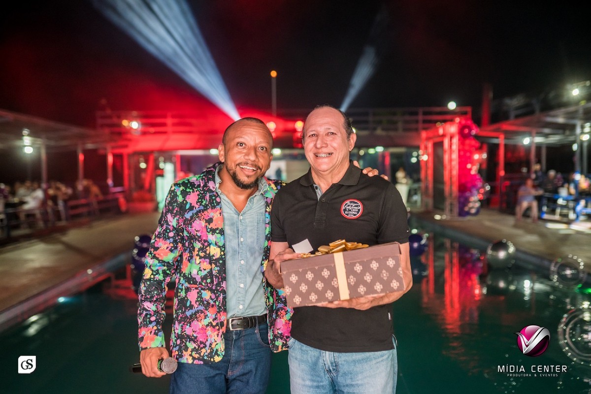 CONFRATERNIZAÇÃO MIDIA CENTER PRODUTORA E EVENTOS EMPRESA EM BELEM DO PARA ESPECIALISTA EM SOM, ILUMINAÇÃ0, VIDEOS CORPORATIVOS, PUBLICITARIOS