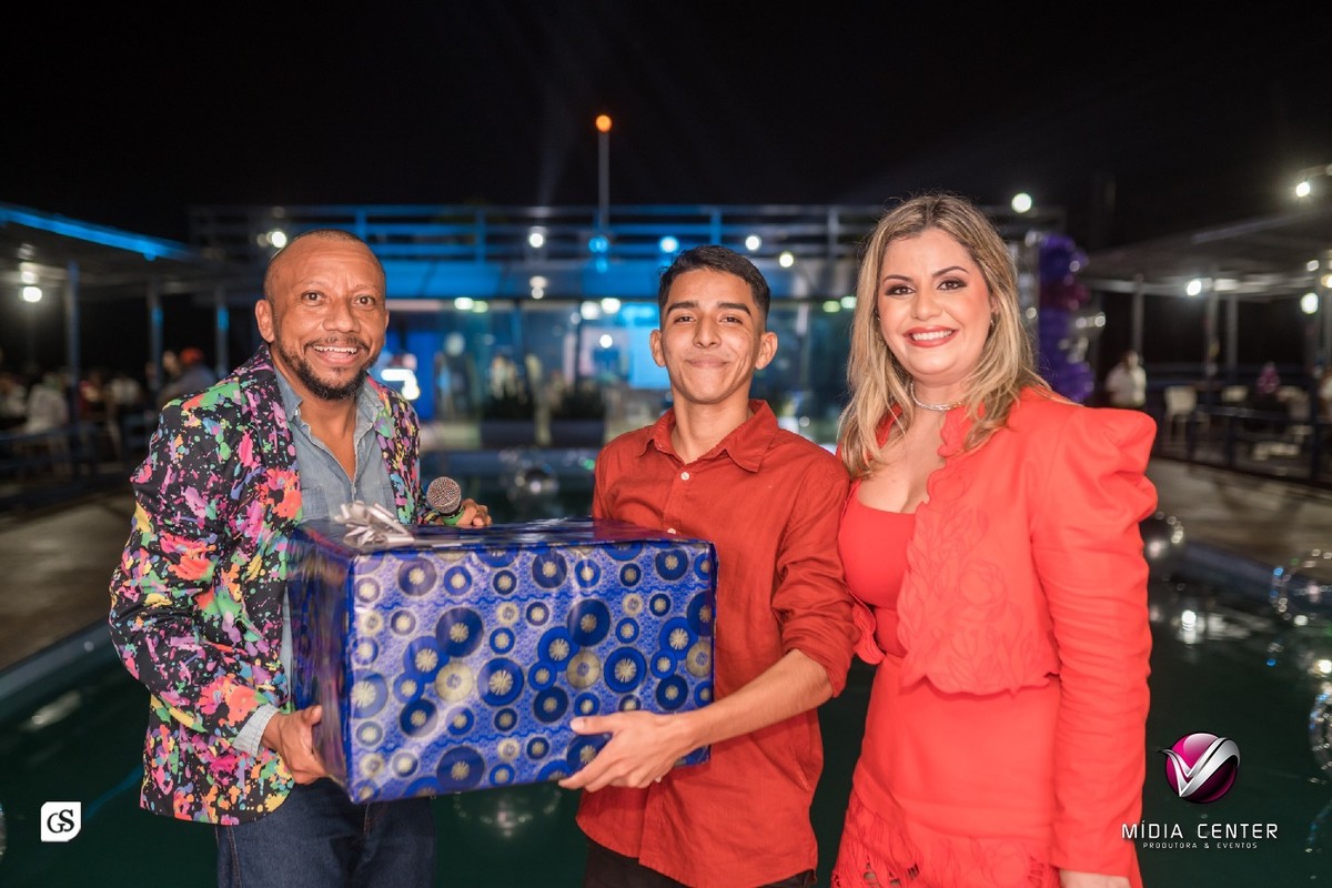 CONFRATERNIZAÇÃO MIDIA CENTER PRODUTORA E EVENTOS EMPRESA EM BELEM DO PARA ESPECIALISTA EM SOM, ILUMINAÇÃ0, VIDEOS CORPORATIVOS, PUBLICITARIOS