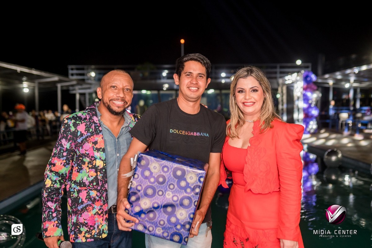 CONFRATERNIZAÇÃO MIDIA CENTER PRODUTORA E EVENTOS EMPRESA EM BELEM DO PARA ESPECIALISTA EM SOM, ILUMINAÇÃ0, VIDEOS CORPORATIVOS, PUBLICITARIOS