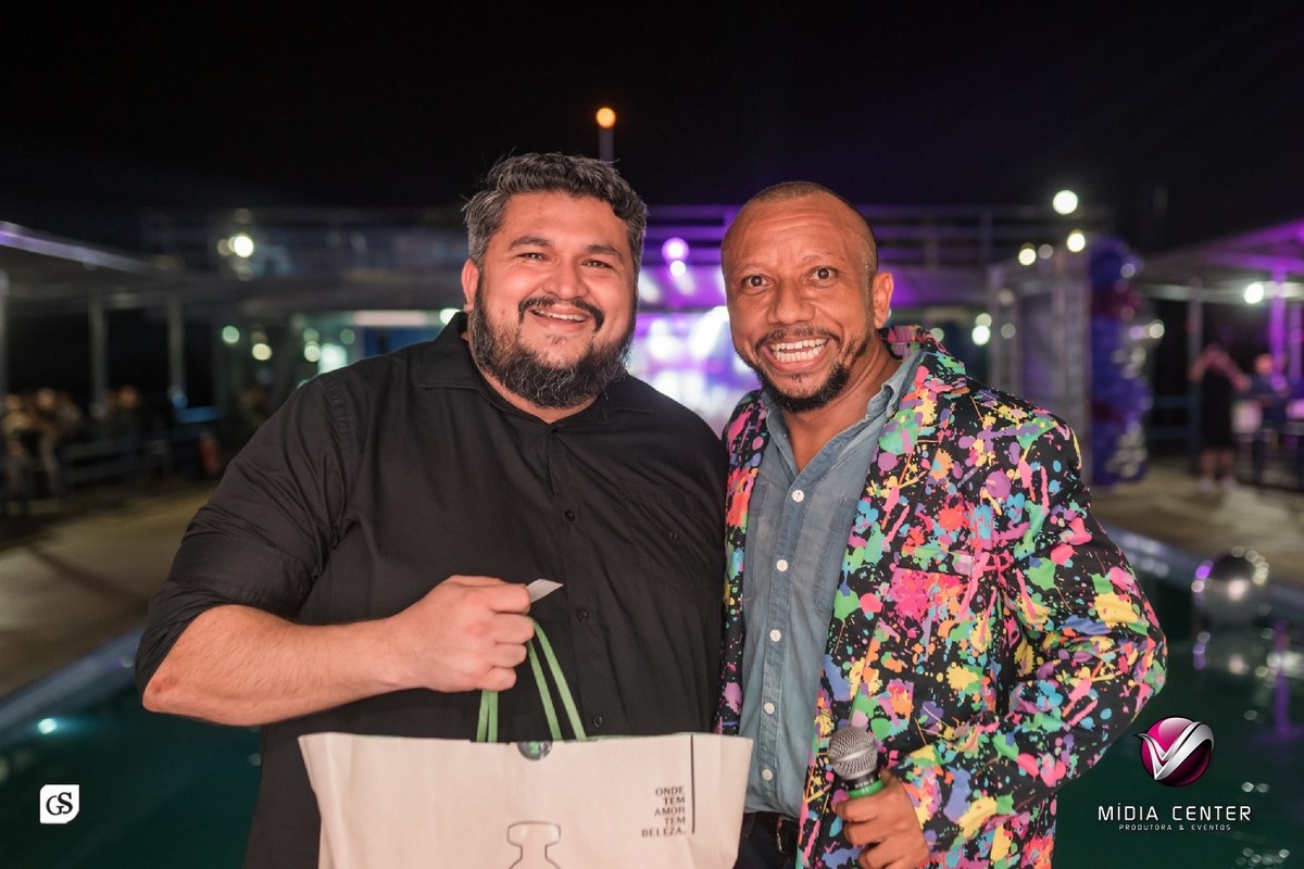 CONFRATERNIZAÇÃO MIDIA CENTER PRODUTORA E EVENTOS EMPRESA EM BELEM DO PARA ESPECIALISTA EM SOM, ILUMINAÇÃ0, VIDEOS CORPORATIVOS, PUBLICITARIOS