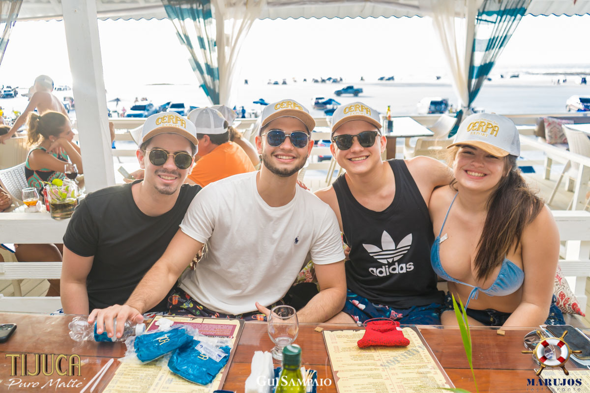 marujos praia do farol velho salinopolis pa cerveja Tijuca Salinas beach foto Gui Sampaio fotografia