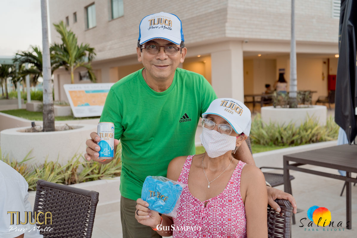 Gui Sampaio fotografia e cerveja Tijuca em salinopolis pa salinas beach no Salinas Park Resort verão 2020