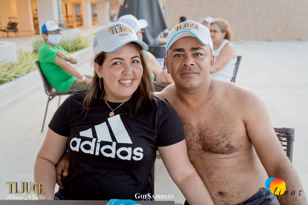 Gui Sampaio fotografia e cerveja Tijuca em salinopolis pa salinas beach no Salinas Park Resort verão 2020