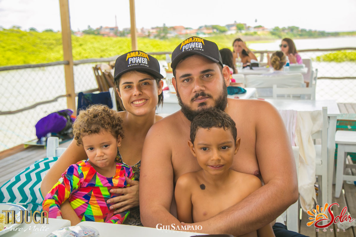 FOTOGRAFO GUI SAMPAIO NO HOTEL SOLAR EM SALINOPOLIS PA SALINAS BEACH LAZER PRAIA FAMILIA E MUITA ENERGIA COM CERVEJA TIJUCA