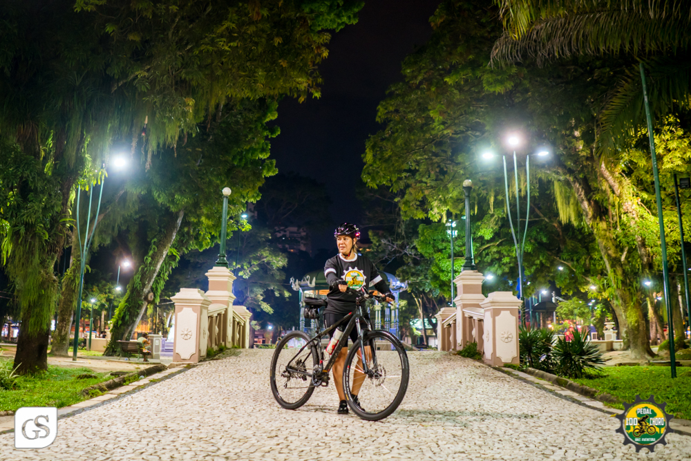 PASSEIO PEDAL SEM CHORO , GRUPO DE CICLISTAS DE BELEM DO PARA QUE REUNE UMA GALERA DESCONTRAÍDA NAS NOITES DE QUARTA FEIRA , COM COBERTURA FOTOGRAFICA DO FOTOGRAFO PARAENSE GUI SAMPAIO
