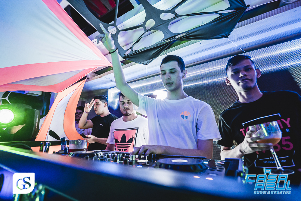 A ASA AZUL SHOW E EVENTOS ILHA PRAIA SALINOPOLIS PARA A CASA MAIS CHARMOSA DE SALINAS COM RESTALRANTE PIZZARIA ITALIANA MELHOR PIZZA HOTEL HOSPEDAGEM INAUGURAÇÃO DA BOATE EM SALINAS NO HALLOWEEN COM MULHERES BONITAS LINDAS E FOTOGRAFO PARAENSE GUI SAMPAIO