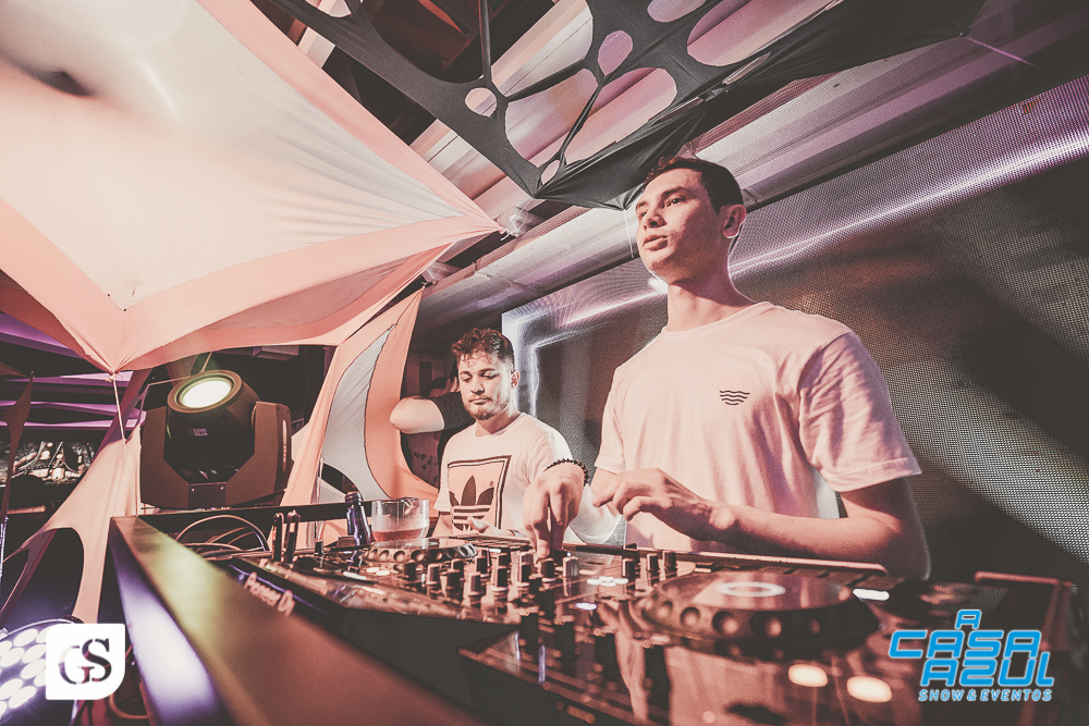 A ASA AZUL SHOW E EVENTOS ILHA PRAIA SALINOPOLIS PARA A CASA MAIS CHARMOSA DE SALINAS COM RESTALRANTE PIZZARIA ITALIANA MELHOR PIZZA HOTEL HOSPEDAGEM INAUGURAÇÃO DA BOATE EM SALINAS NO HALLOWEEN COM MULHERES BONITAS LINDAS E FOTOGRAFO PARAENSE GUI SAMPAIO