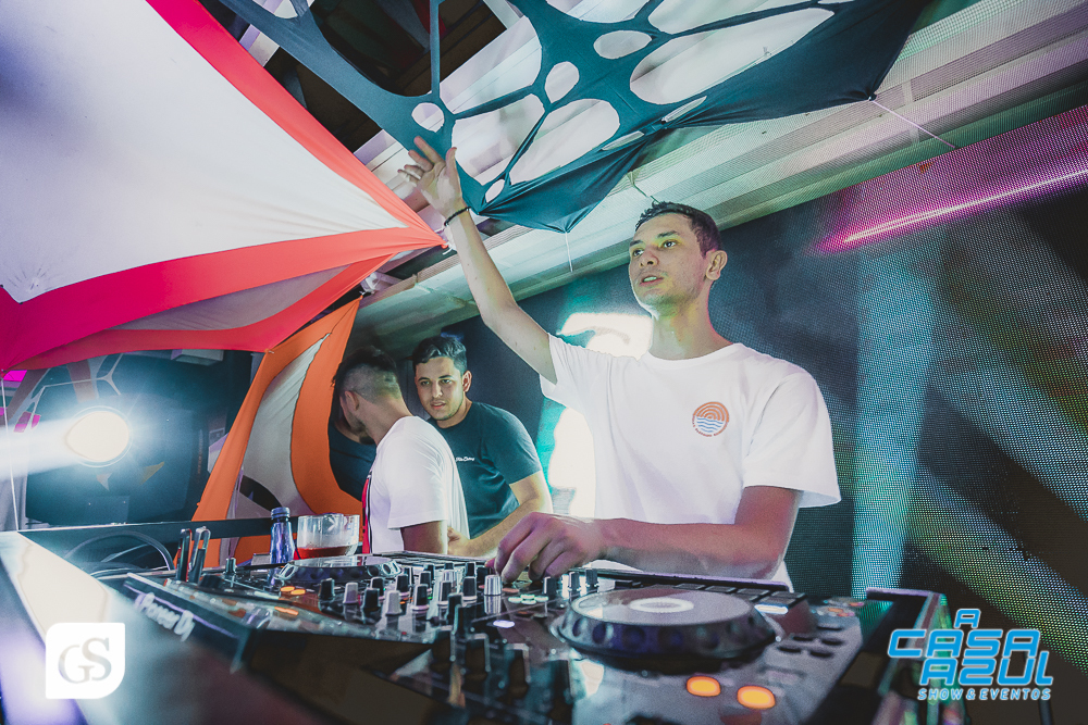 A ASA AZUL SHOW E EVENTOS ILHA PRAIA SALINOPOLIS PARA A CASA MAIS CHARMOSA DE SALINAS COM RESTALRANTE PIZZARIA ITALIANA MELHOR PIZZA HOTEL HOSPEDAGEM INAUGURAÇÃO DA BOATE EM SALINAS NO HALLOWEEN COM MULHERES BONITAS LINDAS E FOTOGRAFO PARAENSE GUI SAMPAIO