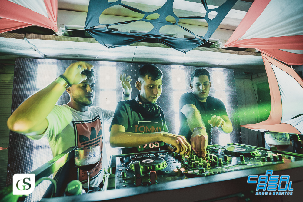 A ASA AZUL SHOW E EVENTOS ILHA PRAIA SALINOPOLIS PARA A CASA MAIS CHARMOSA DE SALINAS COM RESTALRANTE PIZZARIA ITALIANA MELHOR PIZZA HOTEL HOSPEDAGEM INAUGURAÇÃO DA BOATE EM SALINAS NO HALLOWEEN COM MULHERES BONITAS LINDAS E FOTOGRAFO PARAENSE GUI SAMPAIO