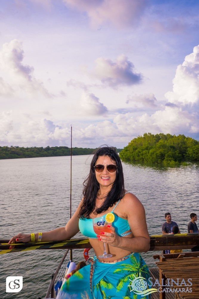 SUN SET SALINAS  CATAMARÃS SALINOPOLIS PARA CATAMARAN PRAIA BEACH PASSEIO POR DO SOL FESTA HALLOWEEN MAR GENTE BONITA MULHERES FAMILIA LINDAS FOTOGRAFO PARAENSE GUI SAMPAIO FINAL DE TARDE AGRADAVEL TURISMO ALTO MAR FELICIDADE AMOR ALEGRIA FESTA BOA MUSICA