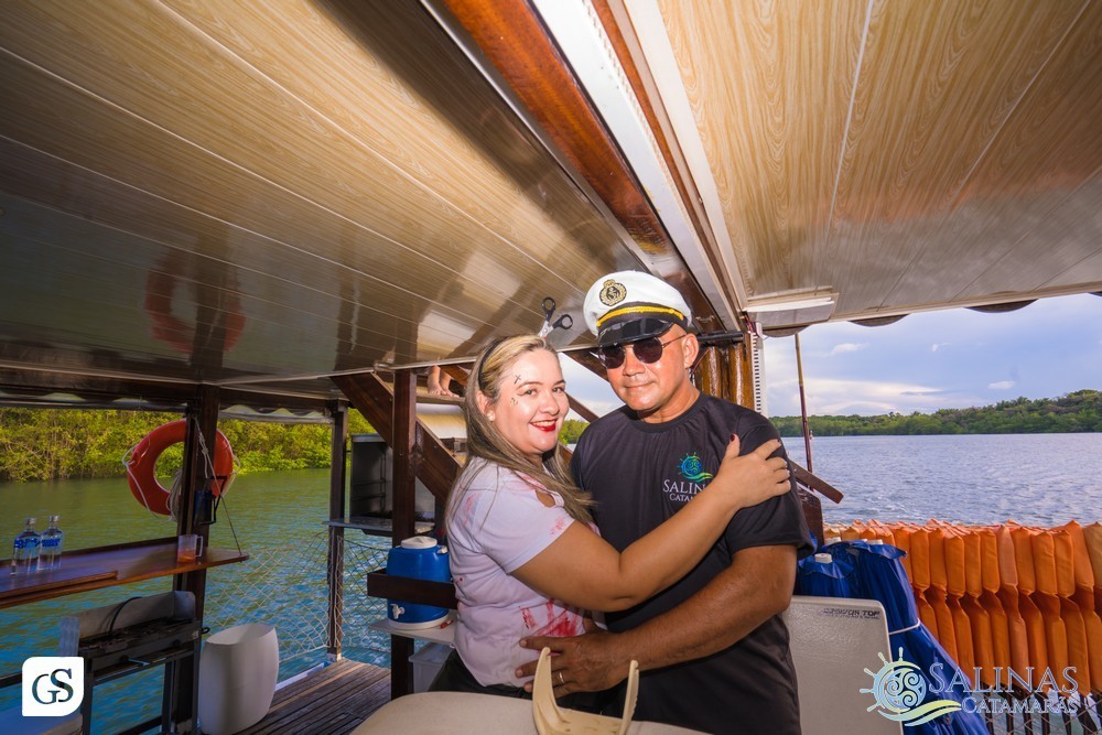 SUN SET SALINAS  CATAMARÃS SALINOPOLIS PARA CATAMARAN PRAIA BEACH PASSEIO POR DO SOL FESTA HALLOWEEN MAR GENTE BONITA MULHERES FAMILIA LINDAS FOTOGRAFO PARAENSE GUI SAMPAIO FINAL DE TARDE AGRADAVEL TURISMO ALTO MAR FELICIDADE AMOR ALEGRIA FESTA BOA MUSICA