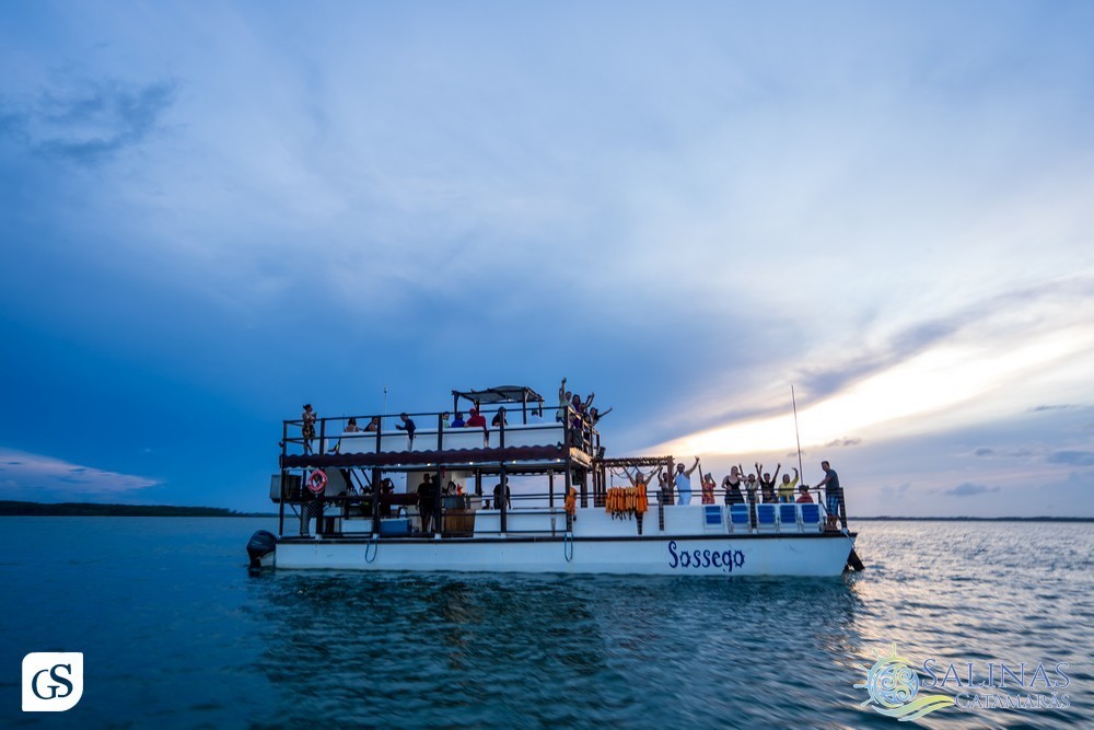 SUN SET SALINAS  CATAMARÃS SALINOPOLIS PARA CATAMARAN PRAIA BEACH PASSEIO POR DO SOL FESTA HALLOWEEN MAR GENTE BONITA MULHERES FAMILIA LINDAS FOTOGRAFO PARAENSE GUI SAMPAIO FINAL DE TARDE AGRADAVEL TURISMO ALTO MAR FELICIDADE AMOR ALEGRIA FESTA BOA MUSICA