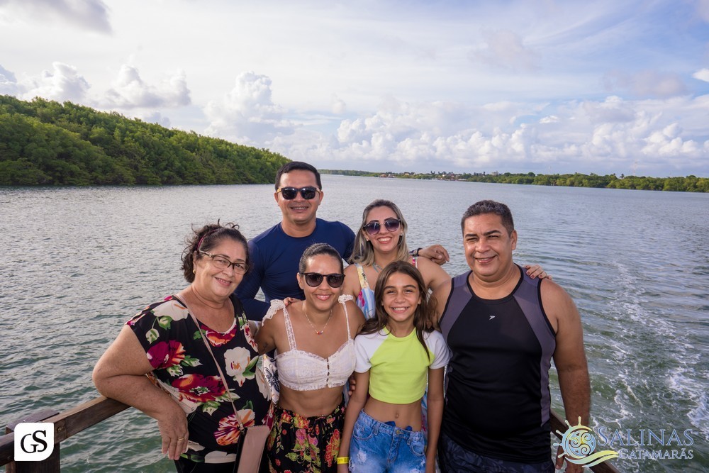 SUN SET SALINAS  CATAMARÃS SALINOPOLIS PARA CATAMARAN PRAIA BEACH PASSEIO POR DO SOL FESTA HALLOWEEN MAR GENTE BONITA MULHERES FAMILIA LINDAS FOTOGRAFO PARAENSE GUI SAMPAIO FINAL DE TARDE AGRADAVEL TURISMO ALTO MAR FELICIDADE AMOR ALEGRIA FESTA BOA MUSICA