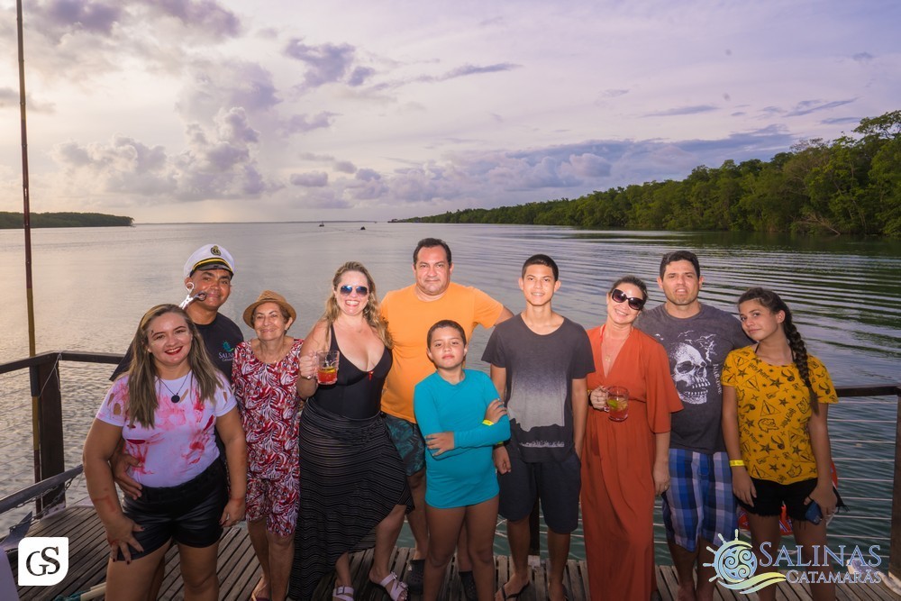 SUN SET SALINAS  CATAMARÃS SALINOPOLIS PARA CATAMARAN PRAIA BEACH PASSEIO POR DO SOL FESTA HALLOWEEN MAR GENTE BONITA MULHERES FAMILIA LINDAS FOTOGRAFO PARAENSE GUI SAMPAIO FINAL DE TARDE AGRADAVEL TURISMO ALTO MAR FELICIDADE AMOR ALEGRIA FESTA BOA MUSICA