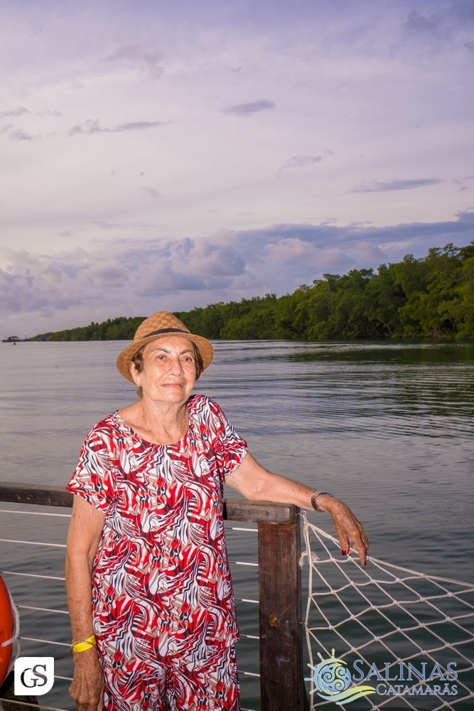 SUN SET SALINAS  CATAMARÃS SALINOPOLIS PARA CATAMARAN PRAIA BEACH PASSEIO POR DO SOL FESTA HALLOWEEN MAR GENTE BONITA MULHERES FAMILIA LINDAS FOTOGRAFO PARAENSE GUI SAMPAIO FINAL DE TARDE AGRADAVEL TURISMO ALTO MAR FELICIDADE AMOR ALEGRIA FESTA BOA MUSICA