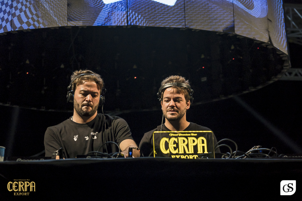 SHOW ARENA ROMA PRAIA ATALAIA SALINAS BEACH PA FOTOGRAFO PARAENSE GUI SAMPAIO SALINOPOLIS PARA PATROCINIO CERVEJA CERPA EXPORT REVEILLON 2022PRAIAS PELO BRASIL PRAIAS PELO MUNDO PRAIAS PELO PARA VIDA DE FOTOGRAFO DE BELEM SHOWS E EVENTOS AÇŌES AGENCIA 