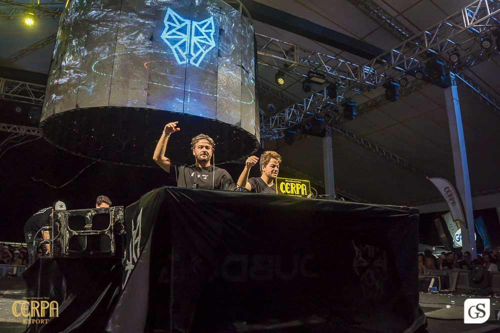 SHOW ARENA ROMA PRAIA ATALAIA SALINAS BEACH PA FOTOGRAFO PARAENSE GUI SAMPAIO SALINOPOLIS PARA PATROCINIO CERVEJA CERPA EXPORT REVEILLON 2022PRAIAS PELO BRASIL PRAIAS PELO MUNDO PRAIAS PELO PARA VIDA DE FOTOGRAFO DE BELEM SHOWS E EVENTOS AÇŌES AGENCIA 