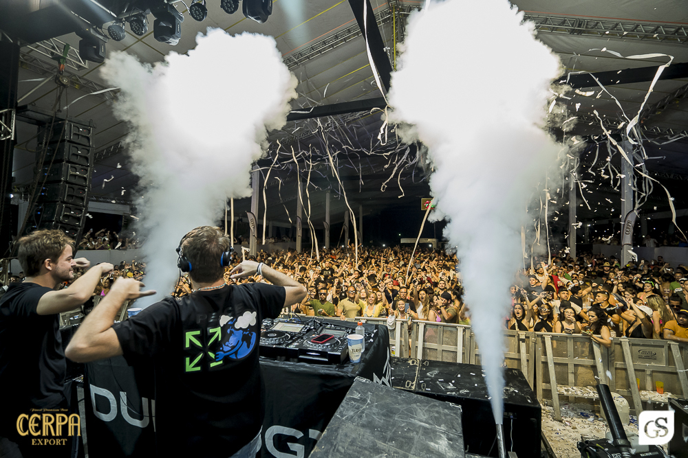 SHOW ARENA ROMA PRAIA ATALAIA SALINAS BEACH PA FOTOGRAFO PARAENSE GUI SAMPAIO SALINOPOLIS PARA PATROCINIO CERVEJA CERPA EXPORT REVEILLON 2022PRAIAS PELO BRASIL PRAIAS PELO MUNDO PRAIAS PELO PARA VIDA DE FOTOGRAFO DE BELEM SHOWS E EVENTOS AÇŌES AGENCIA 