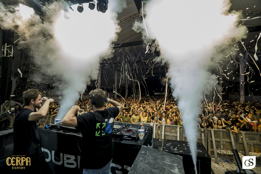 SHOW ARENA ROMA PRAIA ATALAIA SALINAS BEACH PA FOTOGRAFO PARAENSE GUI SAMPAIO SALINOPOLIS PARA PATROCINIO CERVEJA CERPA EXPORT REVEILLON 2022PRAIAS PELO BRASIL PRAIAS PELO MUNDO PRAIAS PELO PARA VIDA DE FOTOGRAFO DE BELEM SHOWS E EVENTOS AÇŌES AGENCIA 