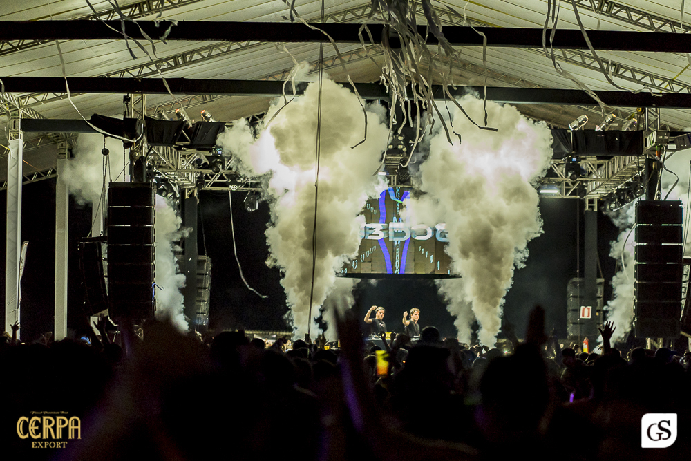 SHOW ARENA ROMA PRAIA ATALAIA SALINAS BEACH PA FOTOGRAFO PARAENSE GUI SAMPAIO SALINOPOLIS PARA PATROCINIO CERVEJA CERPA EXPORT REVEILLON 2022PRAIAS PELO BRASIL PRAIAS PELO MUNDO PRAIAS PELO PARA VIDA DE FOTOGRAFO DE BELEM SHOWS E EVENTOS AÇŌES AGENCIA 