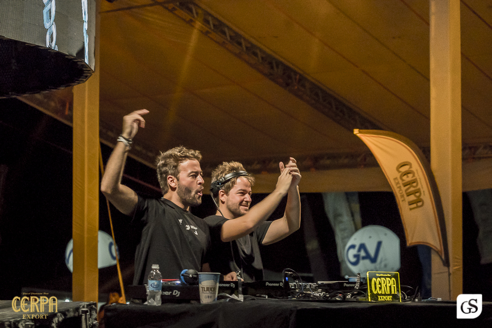 SHOW ARENA ROMA PRAIA ATALAIA SALINAS BEACH PA FOTOGRAFO PARAENSE GUI SAMPAIO SALINOPOLIS PARA PATROCINIO CERVEJA CERPA EXPORT REVEILLON 2022PRAIAS PELO BRASIL PRAIAS PELO MUNDO PRAIAS PELO PARA VIDA DE FOTOGRAFO DE BELEM SHOWS E EVENTOS AÇŌES AGENCIA 