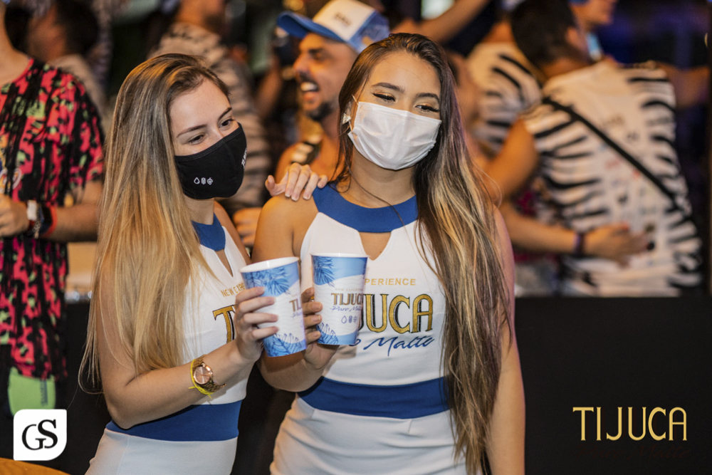 bloco Kalango carnaval 2022 belem para patrocínio cerveja Tijuca puro malte fotografo paraense Gui Sampaio shows e eventos por belem mulheres bonitas paraenses show Ricardo chaves folia