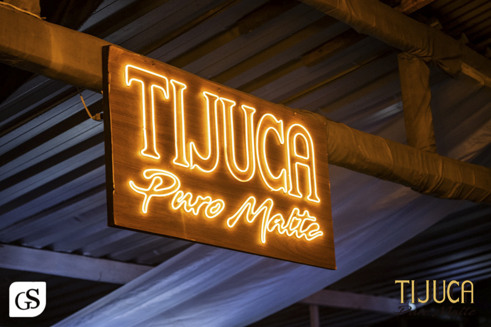 bloco Kalango carnaval 2022 belem para patrocínio cerveja Tijuca puro malte fotografo paraense Gui Sampaio shows e eventos por belem mulheres bonitas paraenses show Ricardo chaves folia