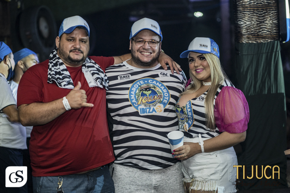 bloco Kalango carnaval 2022 belem para patrocínio cerveja Tijuca puro malte fotografo paraense Gui Sampaio shows e eventos por belem mulheres bonitas paraenses show Ricardo chaves folia