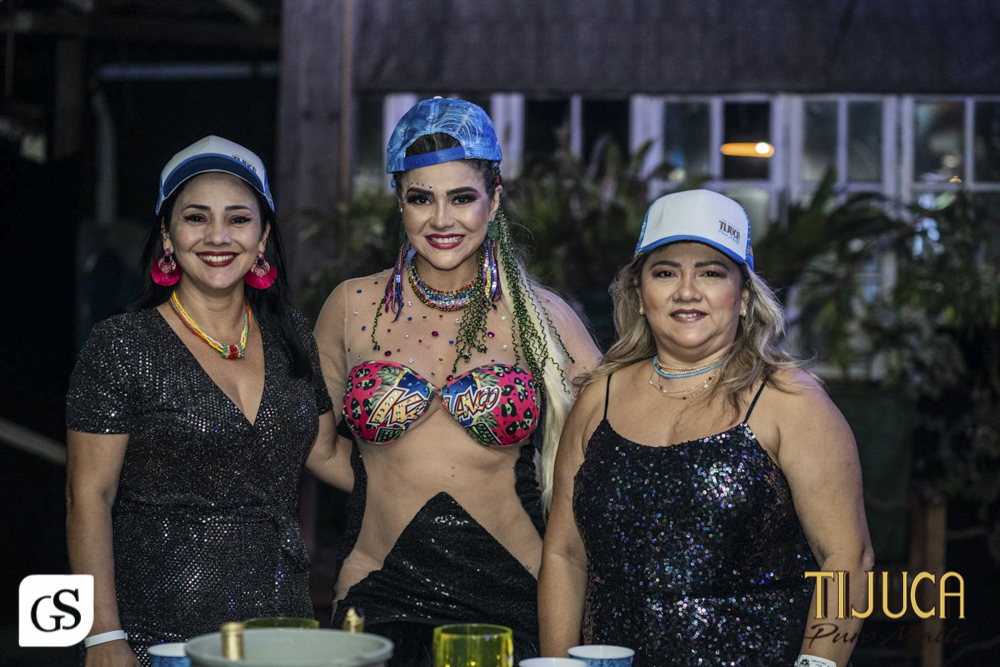 bloco Kalango carnaval 2022 belem para patrocínio cerveja Tijuca puro malte fotografo paraense Gui Sampaio shows e eventos por belem mulheres bonitas paraenses show Ricardo chaves folia