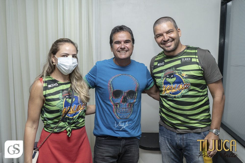 bloco Kalango carnaval 2022 belem para patrocínio cerveja Tijuca puro malte fotografo paraense Gui Sampaio shows e eventos por belem mulheres bonitas paraenses show Ricardo chaves folia