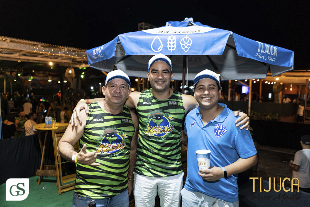 bloco Kalango carnaval 2022 belem para patrocínio cerveja Tijuca puro malte fotografo paraense Gui Sampaio shows e eventos por belem mulheres bonitas paraenses show Ricardo chaves folia