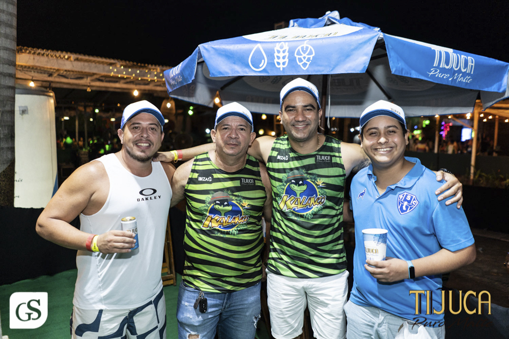 bloco Kalango carnaval 2022 belem para patrocínio cerveja Tijuca puro malte fotografo paraense Gui Sampaio shows e eventos por belem mulheres bonitas paraenses show Ricardo chaves folia