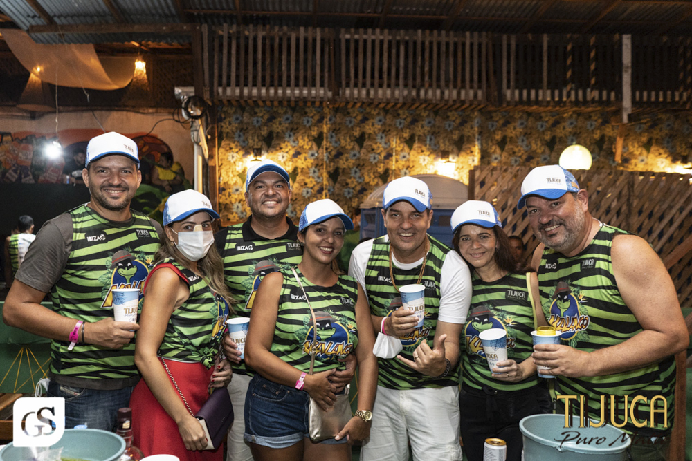 bloco Kalango carnaval 2022 belem para patrocínio cerveja Tijuca puro malte fotografo paraense Gui Sampaio shows e eventos por belem mulheres bonitas paraenses show Ricardo chaves folia
