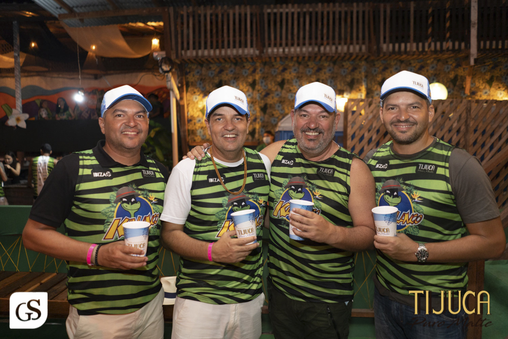 bloco Kalango carnaval 2022 belem para patrocínio cerveja Tijuca puro malte fotografo paraense Gui Sampaio shows e eventos por belem mulheres bonitas paraenses show Ricardo chaves folia