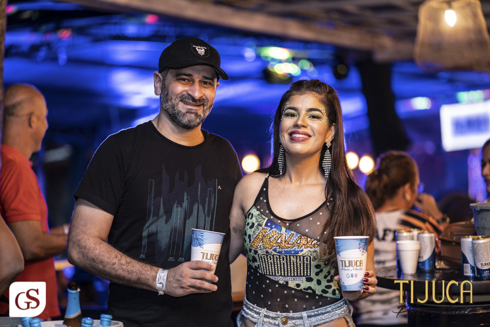 bloco Kalango carnaval 2022 belem para patrocínio cerveja Tijuca puro malte fotografo paraense Gui Sampaio shows e eventos por belem mulheres bonitas paraenses show Ricardo chaves folia