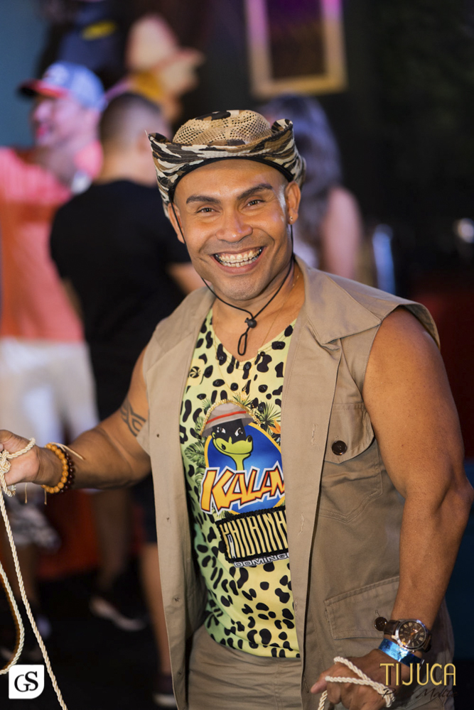 bloco Kalango carnaval 2022 belem para patrocínio cerveja Tijuca puro malte fotografo paraense Gui Sampaio shows e eventos por belem mulheres bonitas paraenses show Ricardo chaves folia