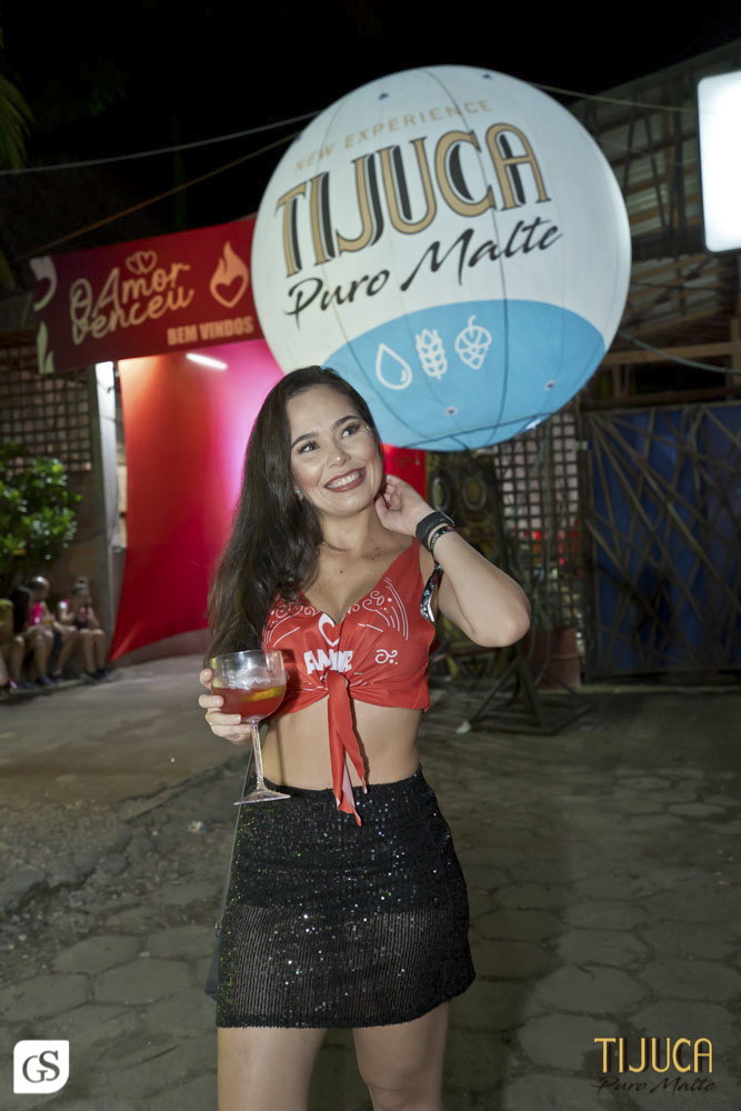 bloco FICA COMIGO carnaval 2022 belem para patrocínio cerveja Tijuca puro malte fotografo paraense Gui Sampaio shows e eventos por belem mulheres bonitas paraenses  folia