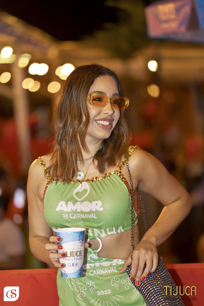 bloco FICA COMIGO carnaval 2022 belem para patrocínio cerveja Tijuca puro malte fotografo paraense Gui Sampaio shows e eventos por belem mulheres bonitas paraenses  folia
