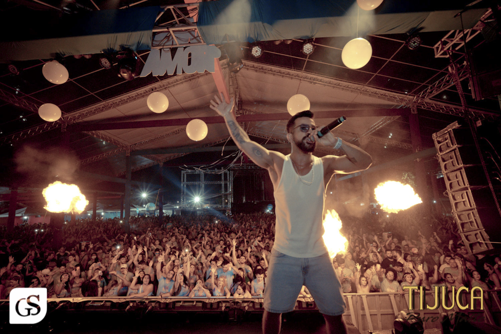 Roma eventos bloco amor em Roma  carnaval 2022 belem para patrocínio cerveja Tijuca puro malte fotografo paraense Gui Sampaio shows e eventos por belem mulheres bonitas paraenses  folia 