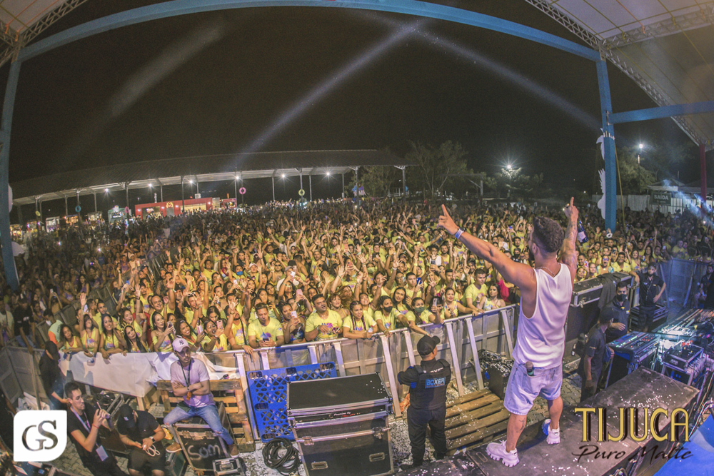 Roma eventos bloco amor em Roma  carnaval 2022 belem para patrocínio cerveja Tijuca puro malte fotografo paraense Gui Sampaio shows e eventos por belem mulheres bonitas paraenses  folia 