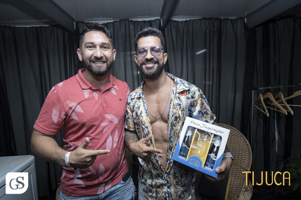 Roma eventos bloco amor em Roma  carnaval 2022 belem para patrocínio cerveja Tijuca puro malte fotografo paraense Gui Sampaio shows e eventos por belem mulheres bonitas paraenses  folia 