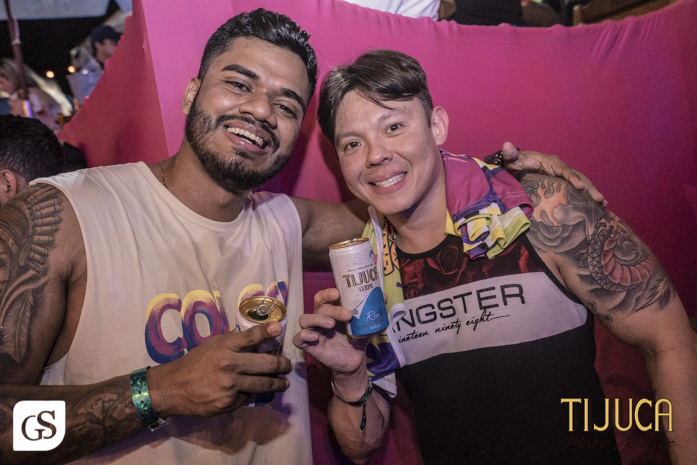 bloco nao era amor carnaval 2022 belem para patrocínio cerveja Tijuca puro malte fotografo paraense Gui Sampaio shows e eventos por belem mulheres bonitas paraenses  folia 