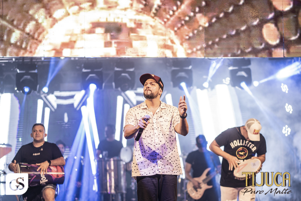 bloco nao era amor carnaval 2022 belem para patrocínio cerveja Tijuca puro malte fotografo paraense Gui Sampaio shows e eventos por belem mulheres bonitas paraenses  folia 