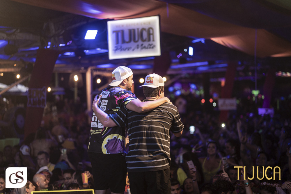 bloco nao era amor carnaval 2022 belem para patrocínio cerveja Tijuca puro malte fotografo paraense Gui Sampaio shows e eventos por belem mulheres bonitas paraenses  folia 