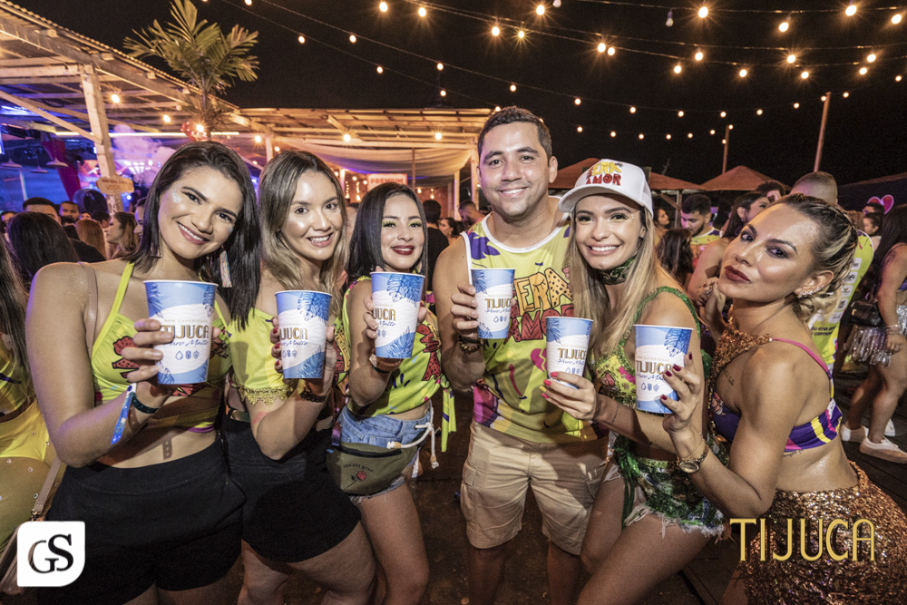 bloco nao era amor carnaval 2022 belem para patrocínio cerveja Tijuca puro malte fotografo paraense Gui Sampaio shows e eventos por belem mulheres bonitas paraenses  folia 